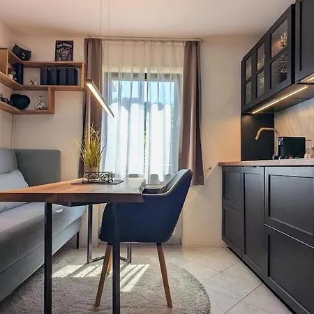 Apartment Black Forest 75 Qm Boutique Design Mit Buero & Garten *